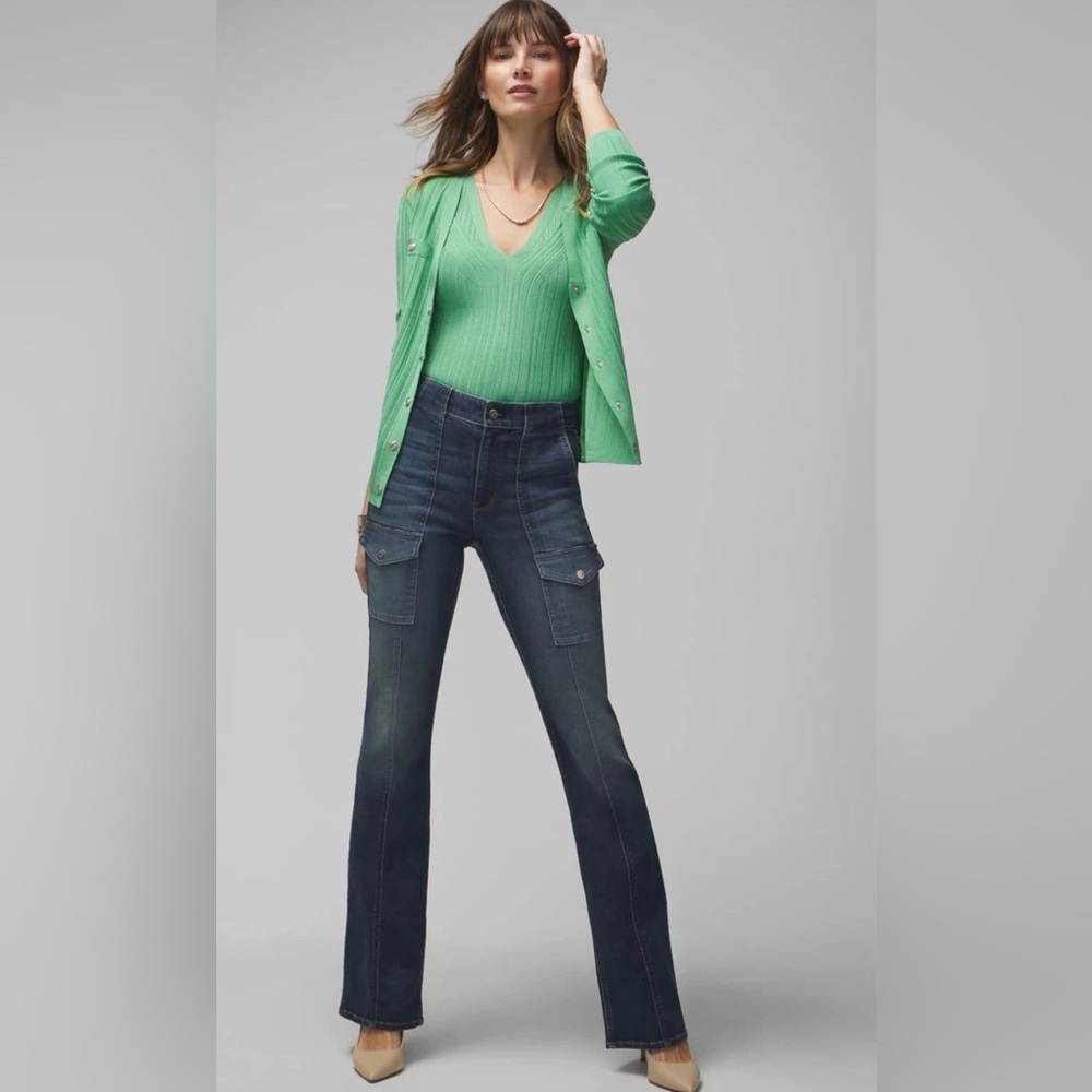 WHBM Rib Sculpted V-Neck Tank